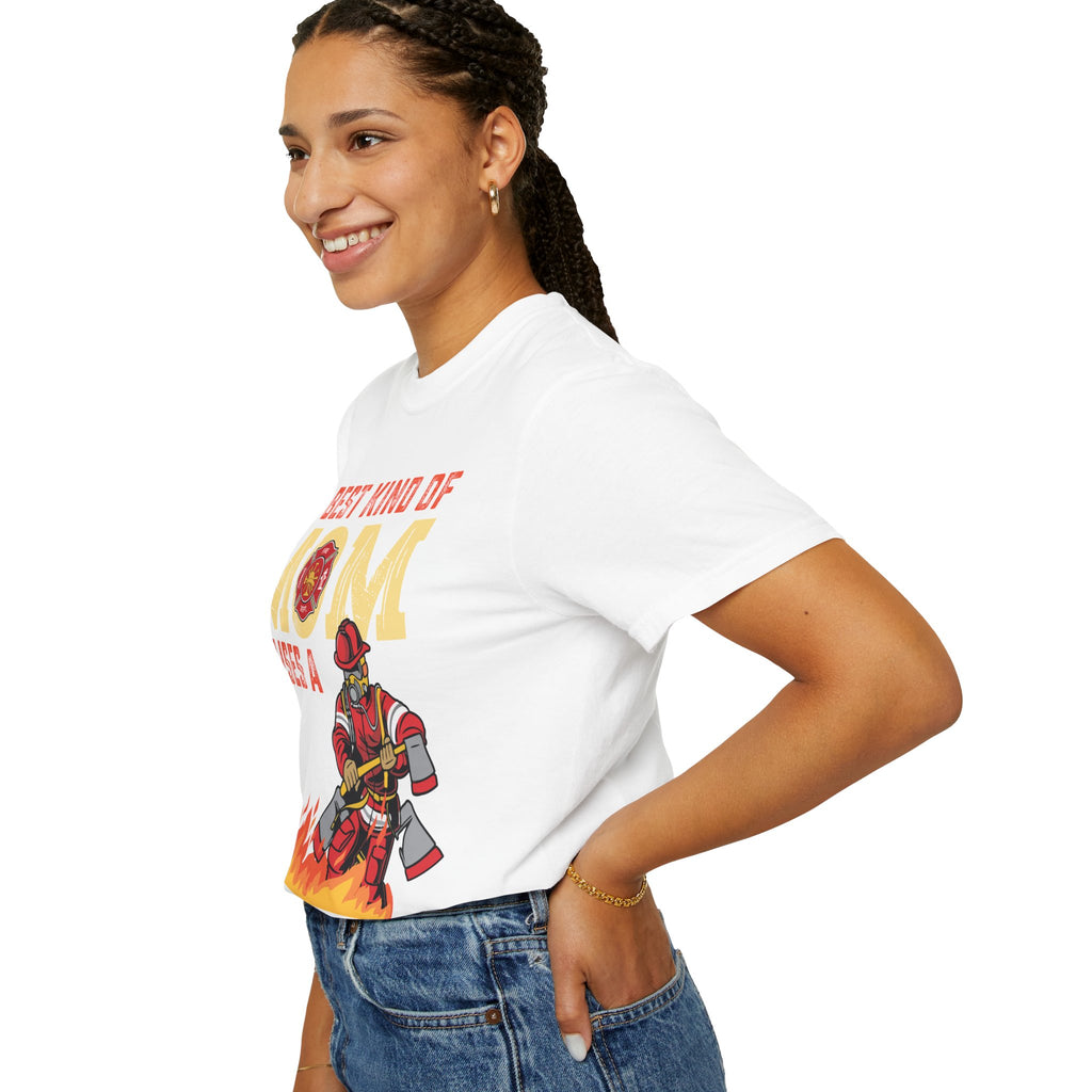 The Best Kind of Mom Firefighter T-Shirt, Mom Shirt, Firefighter Gift, Unisex Tee, Mother's Day Gift, Courageous Mom Apparel